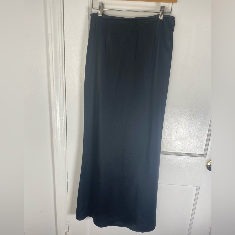 CARMEN MARC VALVO Elegant Black Maxi Skirt